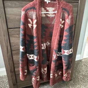 JODIFL Red and Gray Patterned Cardigan